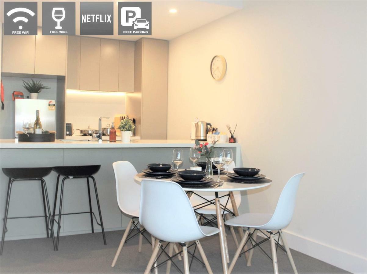 Stunning Views Sydney Olympic Park Appartement Buitenkant foto