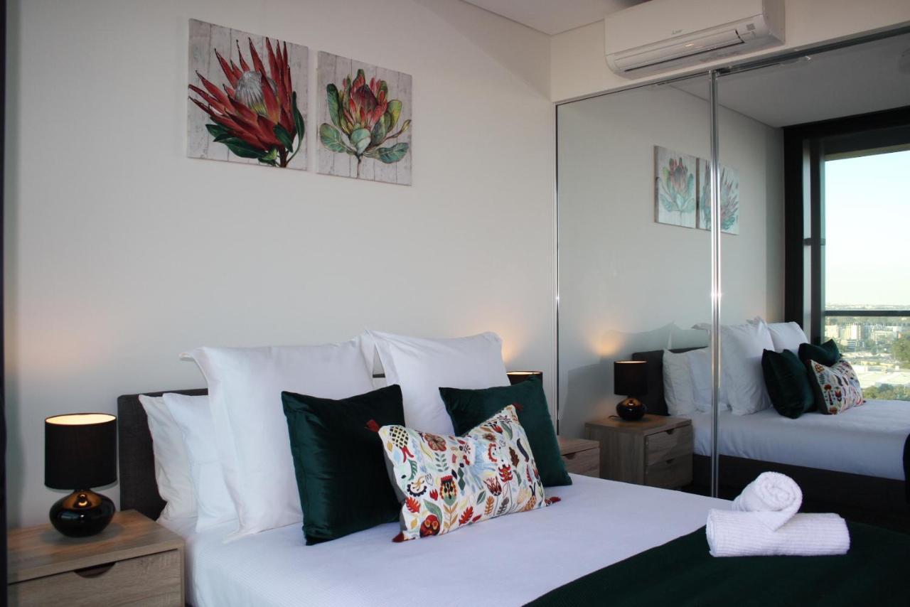 Stunning Views Sydney Olympic Park Appartement Buitenkant foto