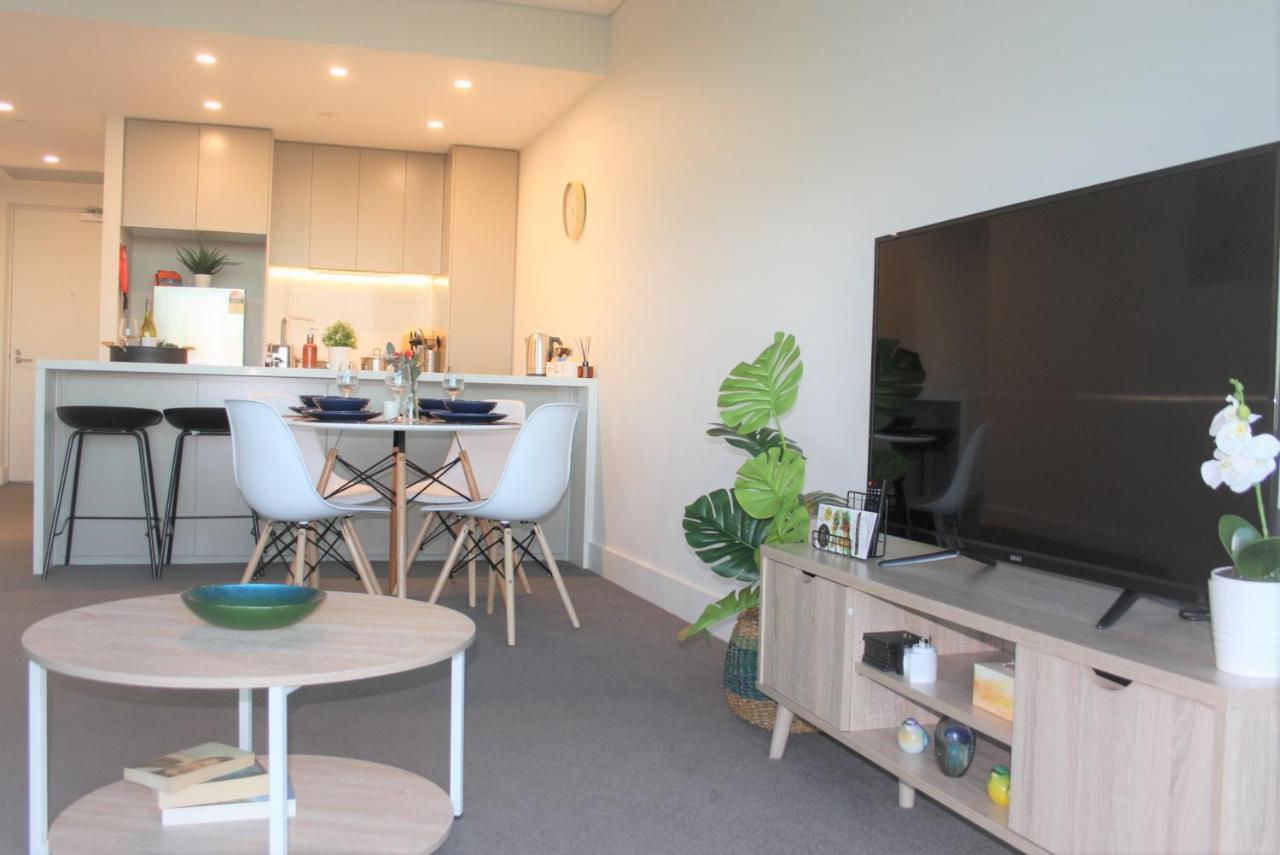Stunning Views Sydney Olympic Park Appartement Buitenkant foto